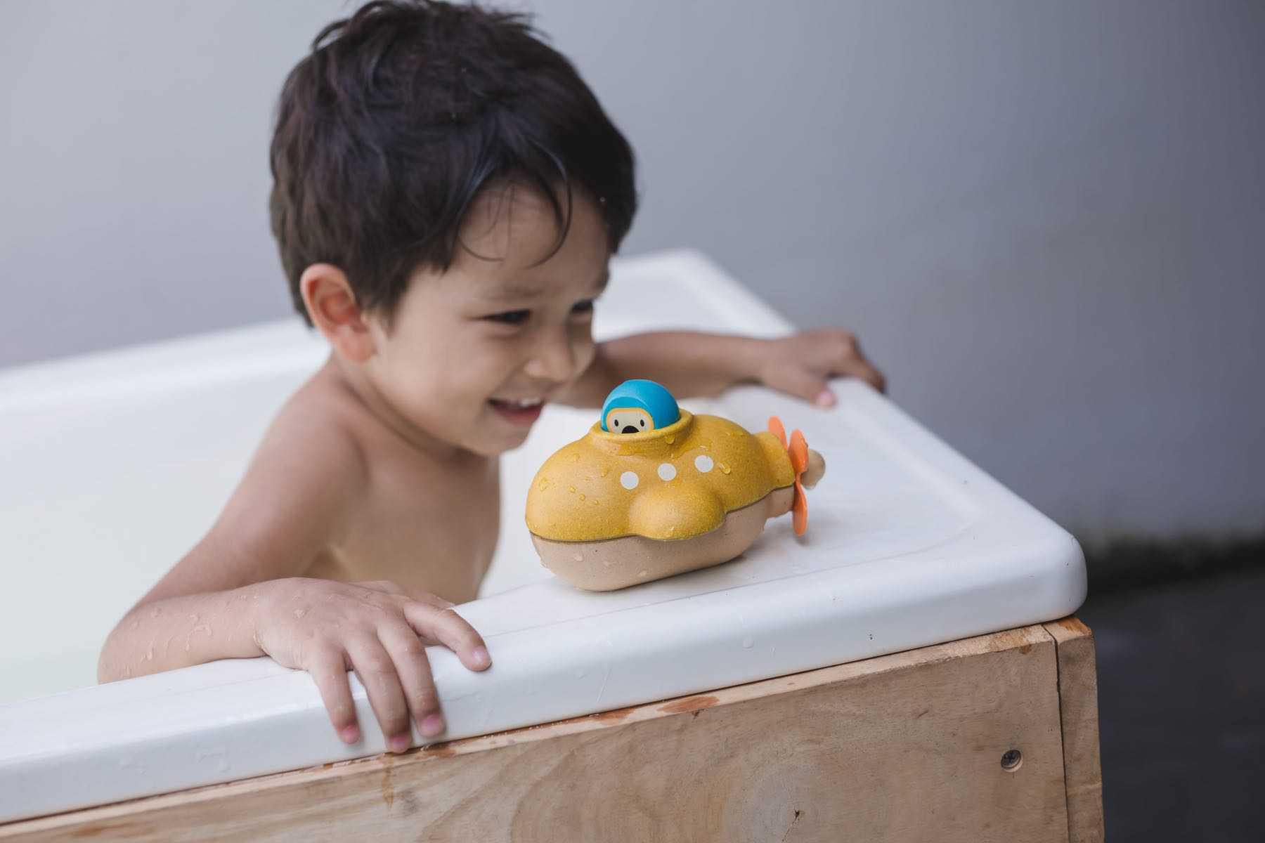 PlanToys - Submarine - PlanToys - littleyoyo.ca