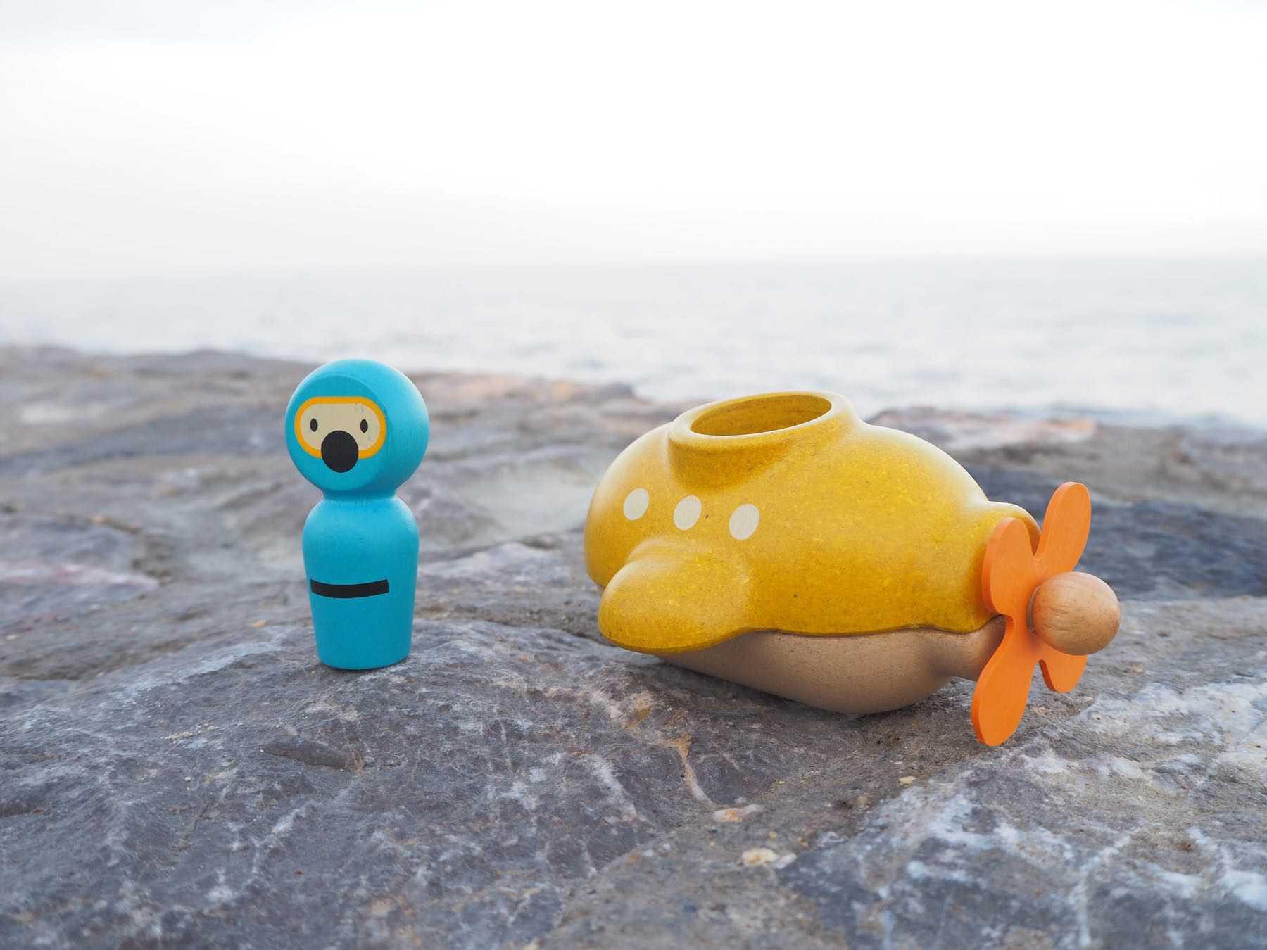 PlanToys - Submarine - PlanToys - littleyoyo.ca