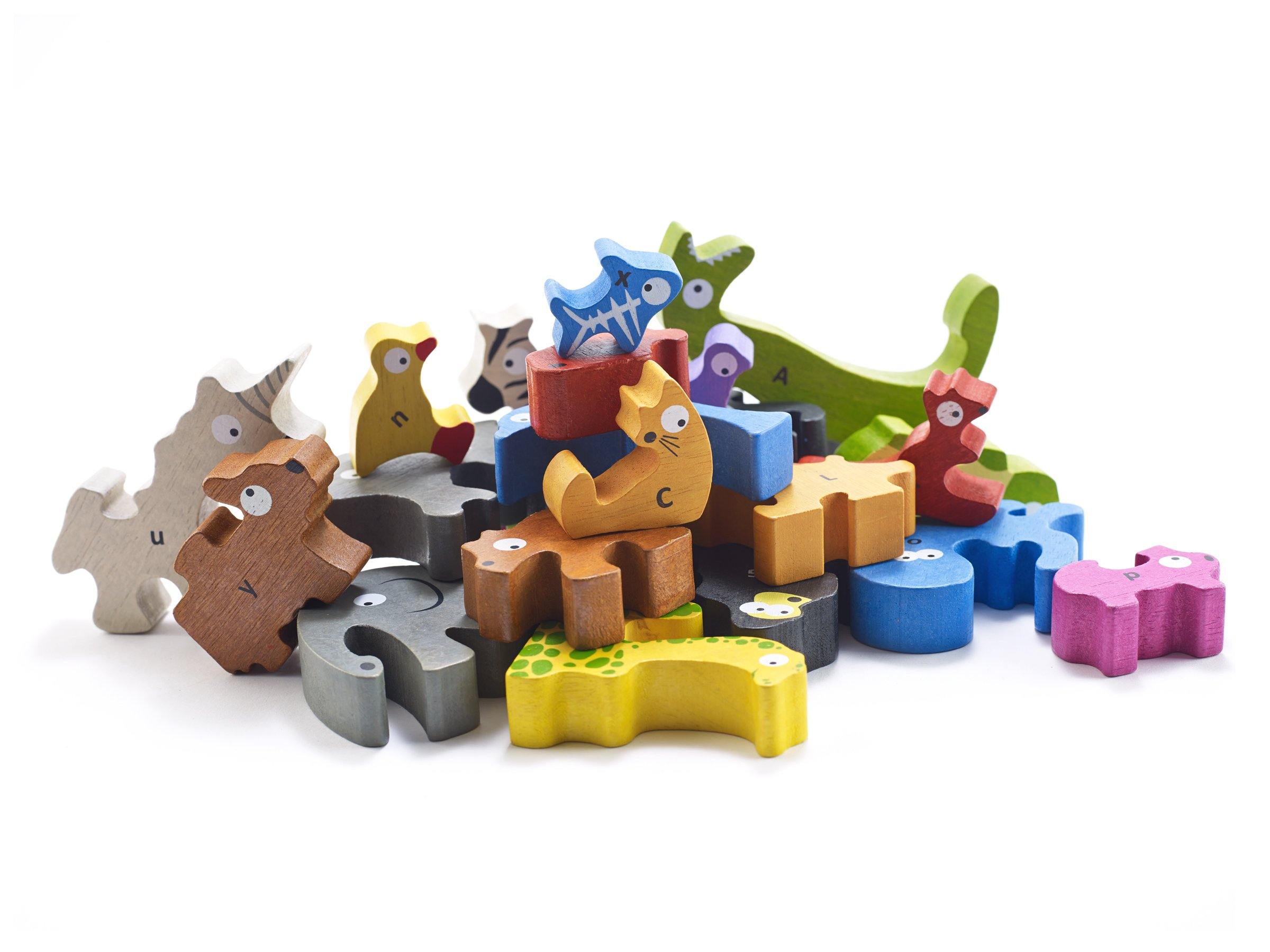 Animal Parade A to Z Puzzle and Playset Wooden Puzzle BeginAgain littleyoyo