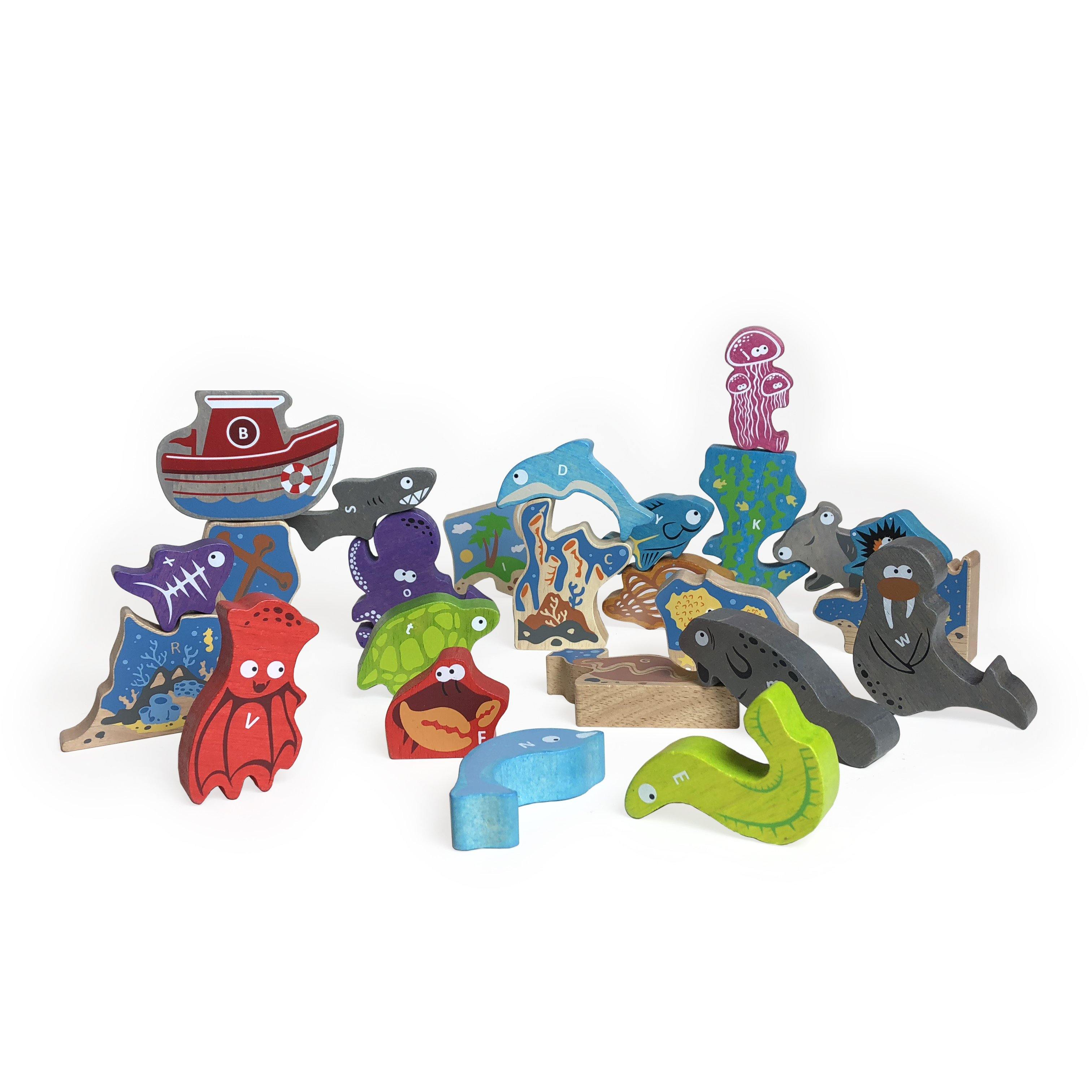 BeginAgain - Ocean A to Z Puzzle and Playset - BeginAgain - littleyoyo.ca