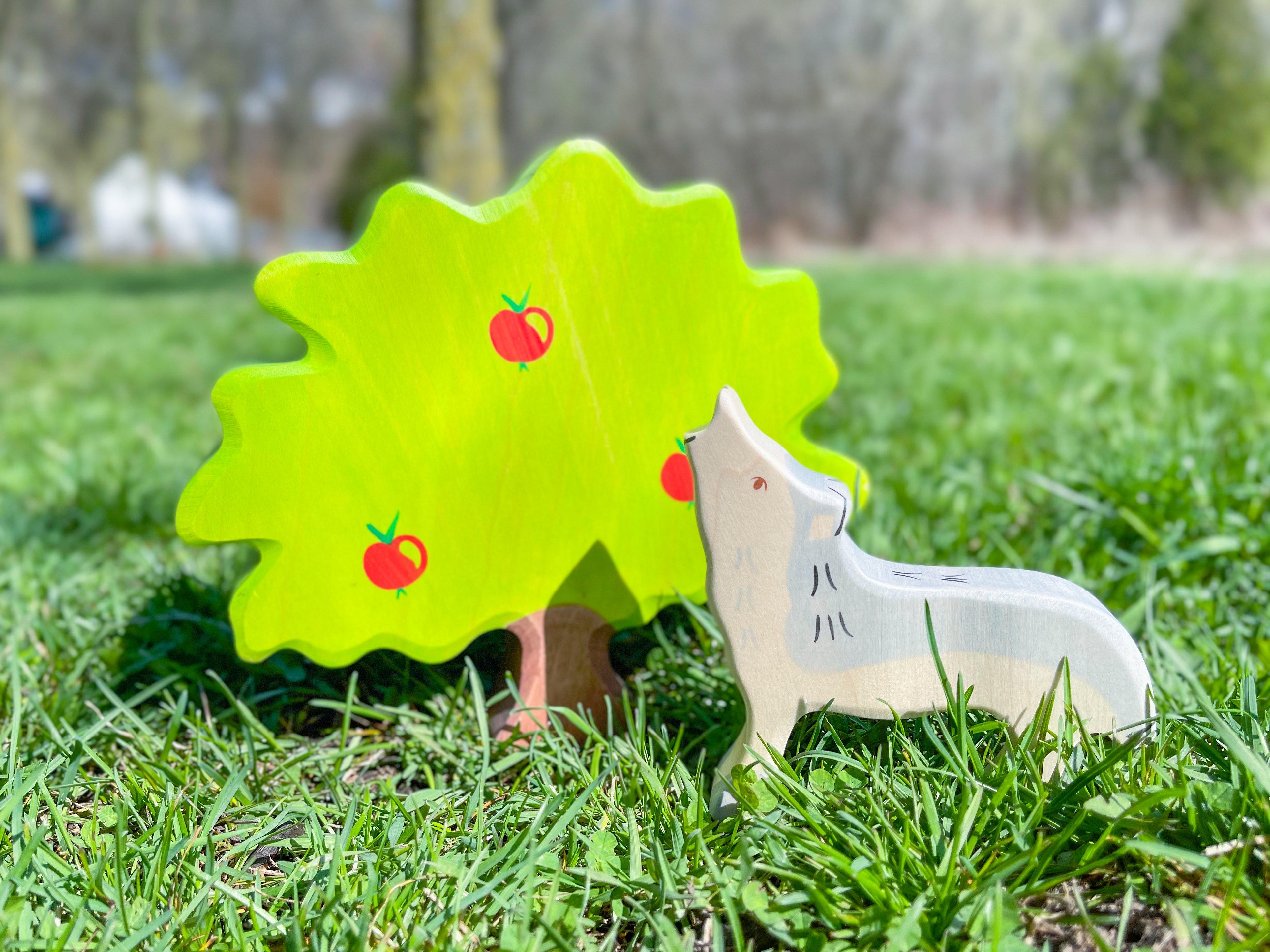Holztiger - Wolf Wooden Figure - Holztiger - littleyoyo.ca