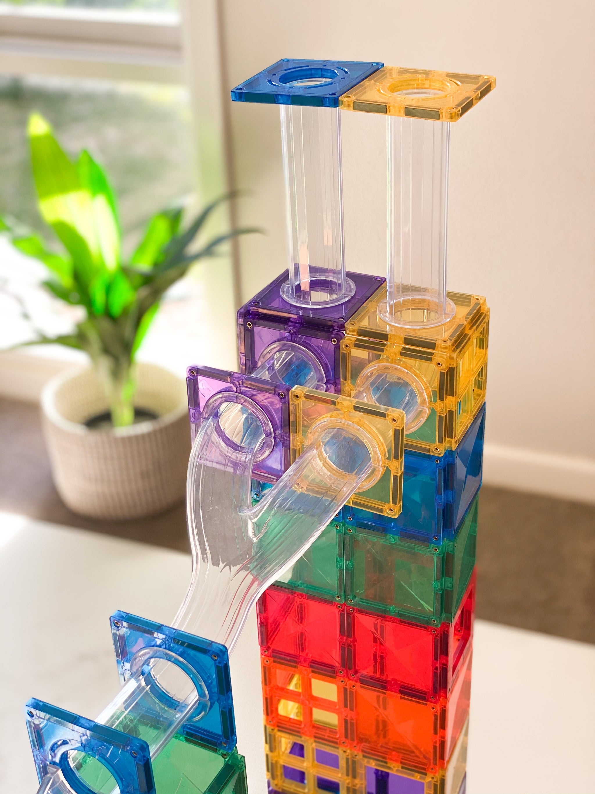 Connetix - 92 Piece Rainbow Ball Run Pack Magnetic Tiles