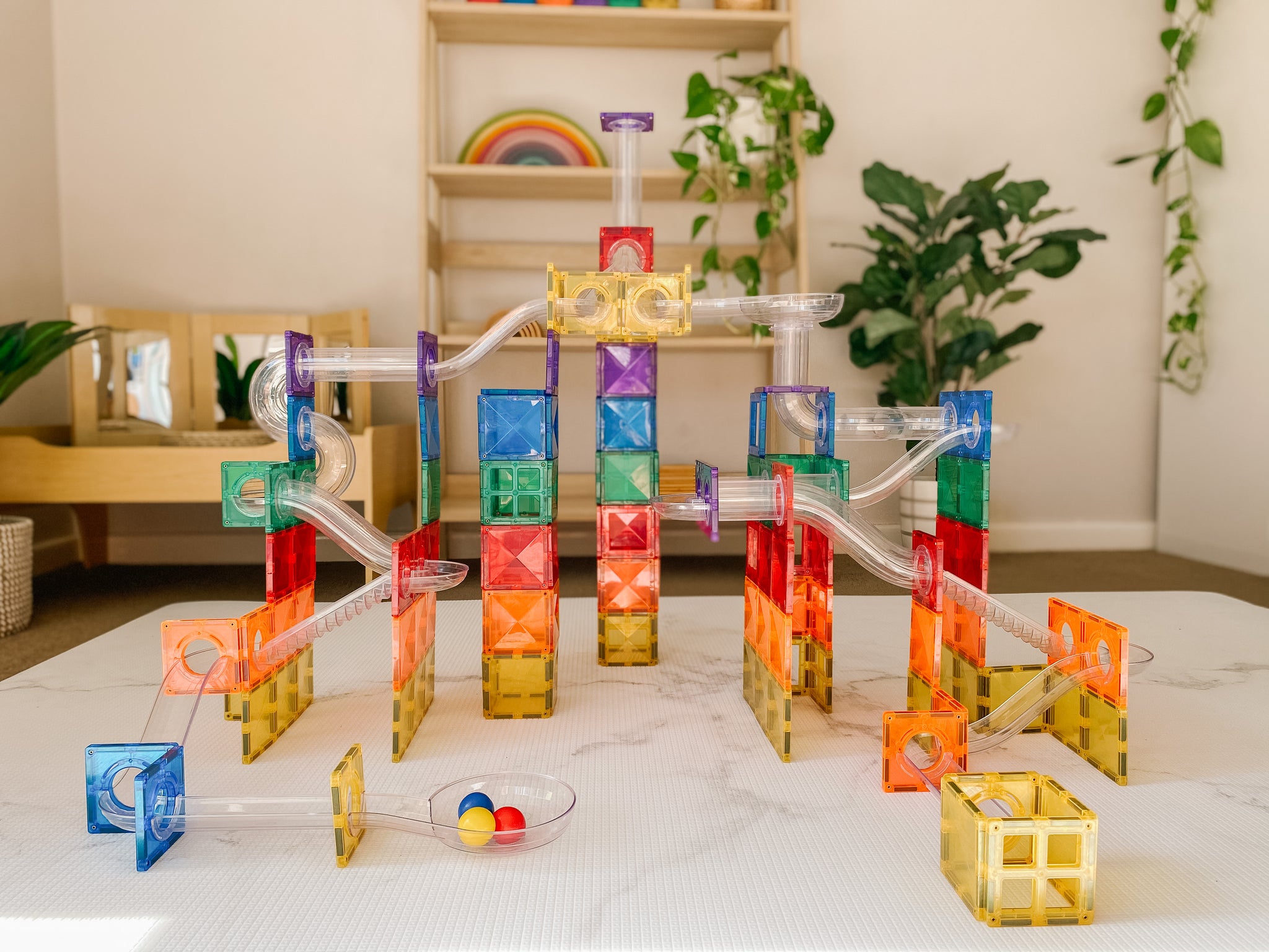 Connetix - 92 Piece Rainbow Ball Run Pack Magnetic Tiles