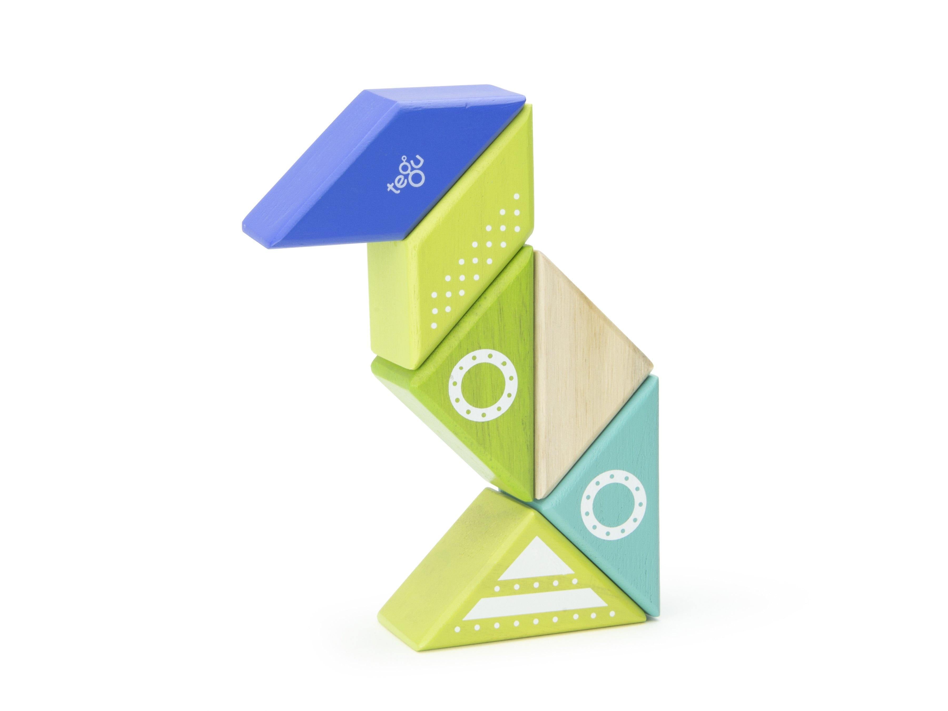 Tegu Travel Pals Spaceship littleyoyo