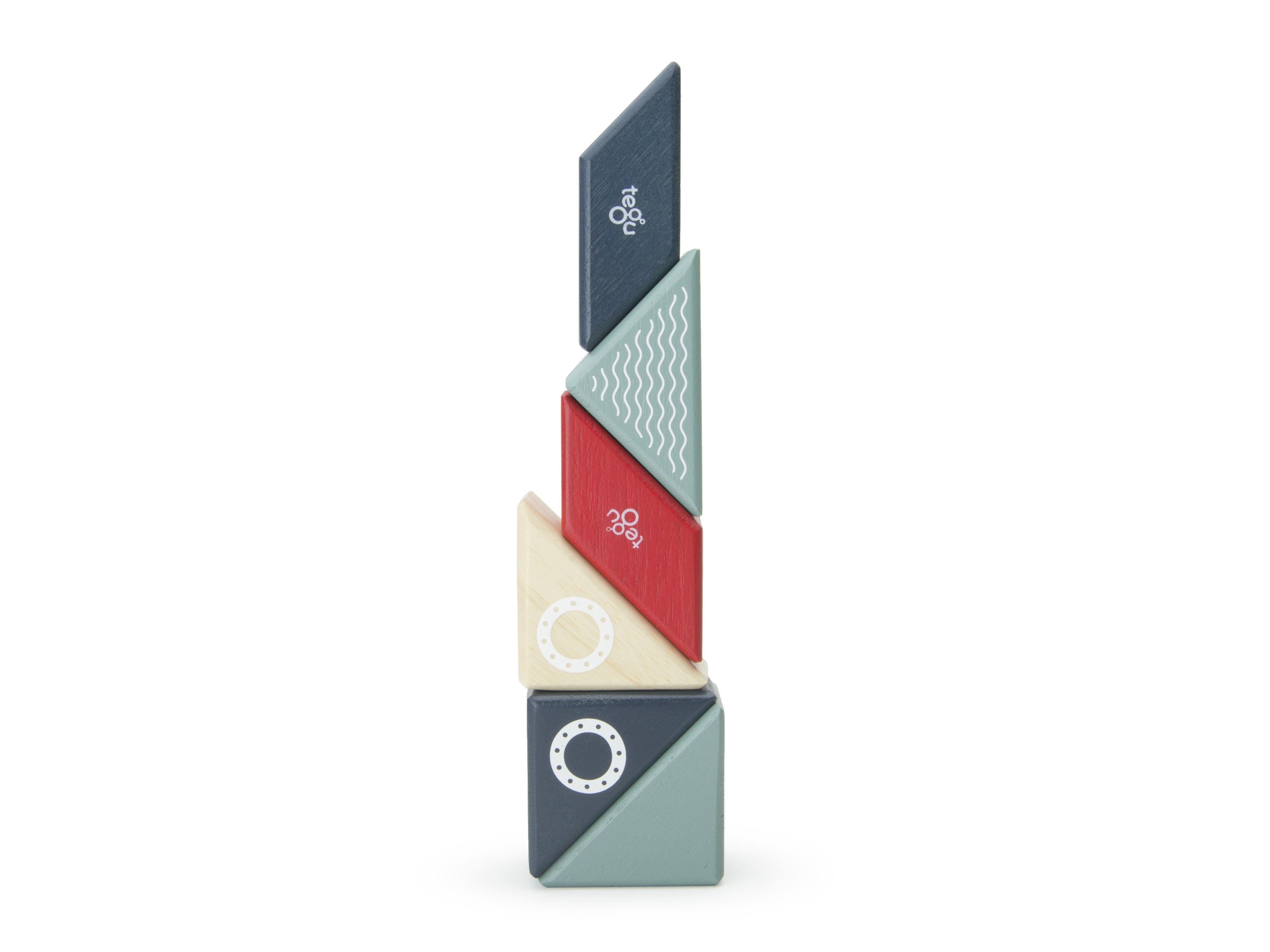 Tegu - Travel Pals - Tugboat - Tegu - littleyoyo.ca