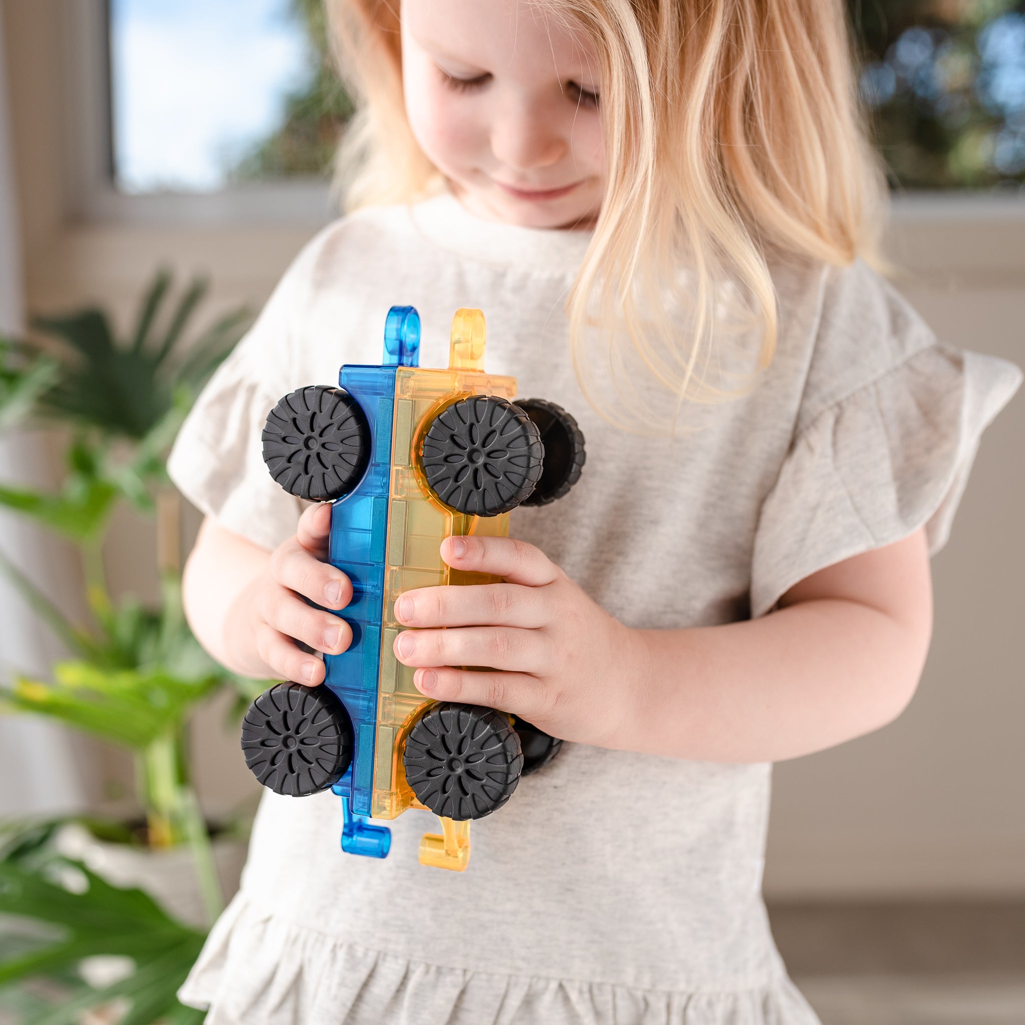 Connetix - Rainbow Car Pack 2 Piece - Connetix - littleyoyo.ca