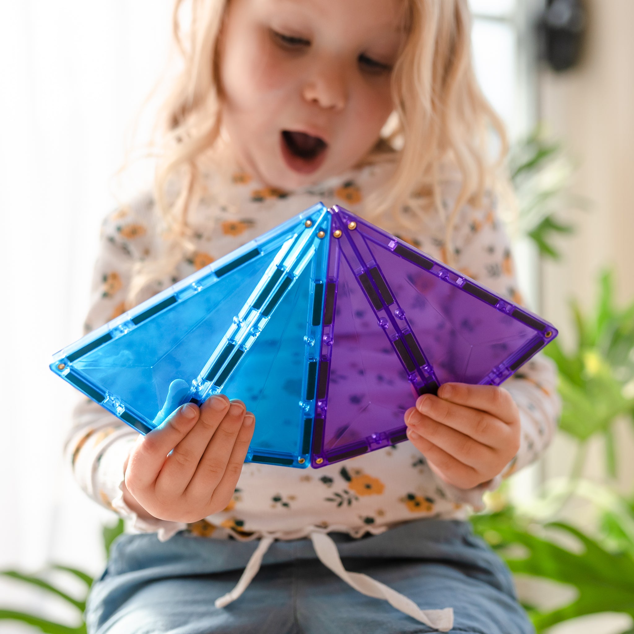 Connetix - Rainbow Geometry Pack - 30 Piece Magnetic Tiles - Connetix - littleyoyo.ca