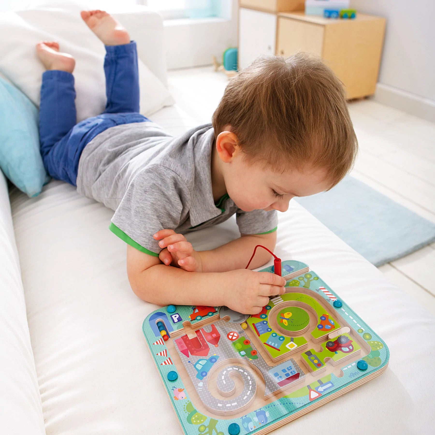 HABA - Magnetic Game Town Maze - HABA - littleyoyo.ca