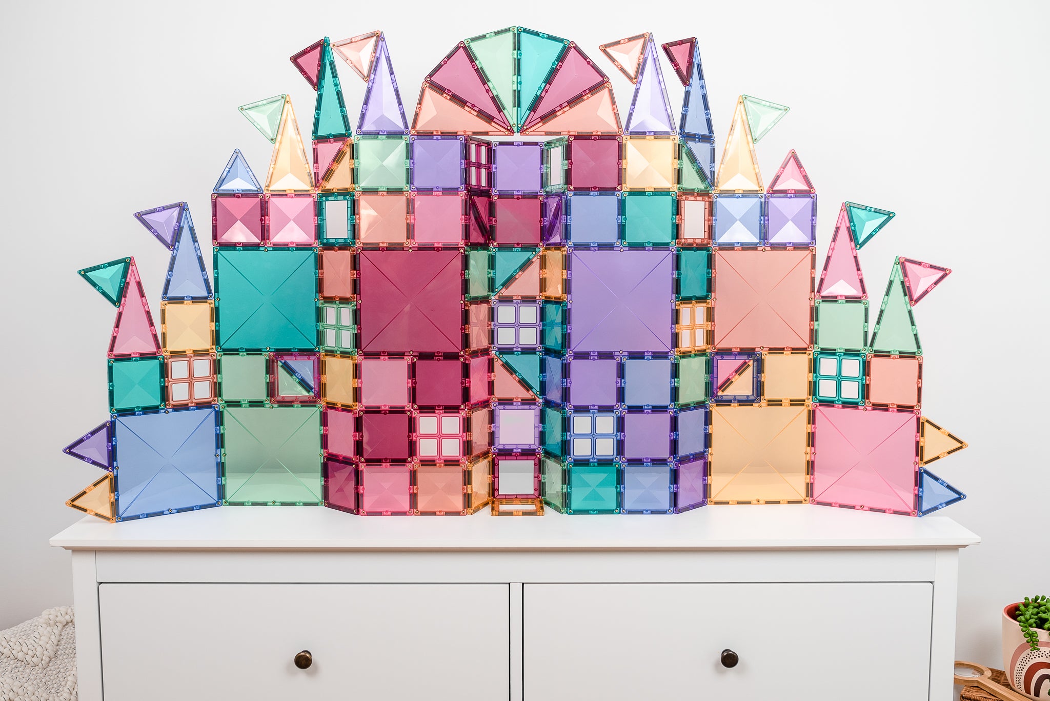 Connetix - 120 Piece Pastel Creative Pack Magnetic Tiles