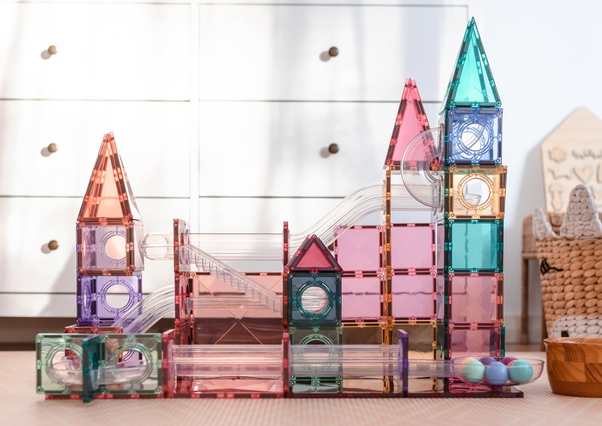 Connetix - 106 Piece Pastel Ball Run Magnetic Tiles