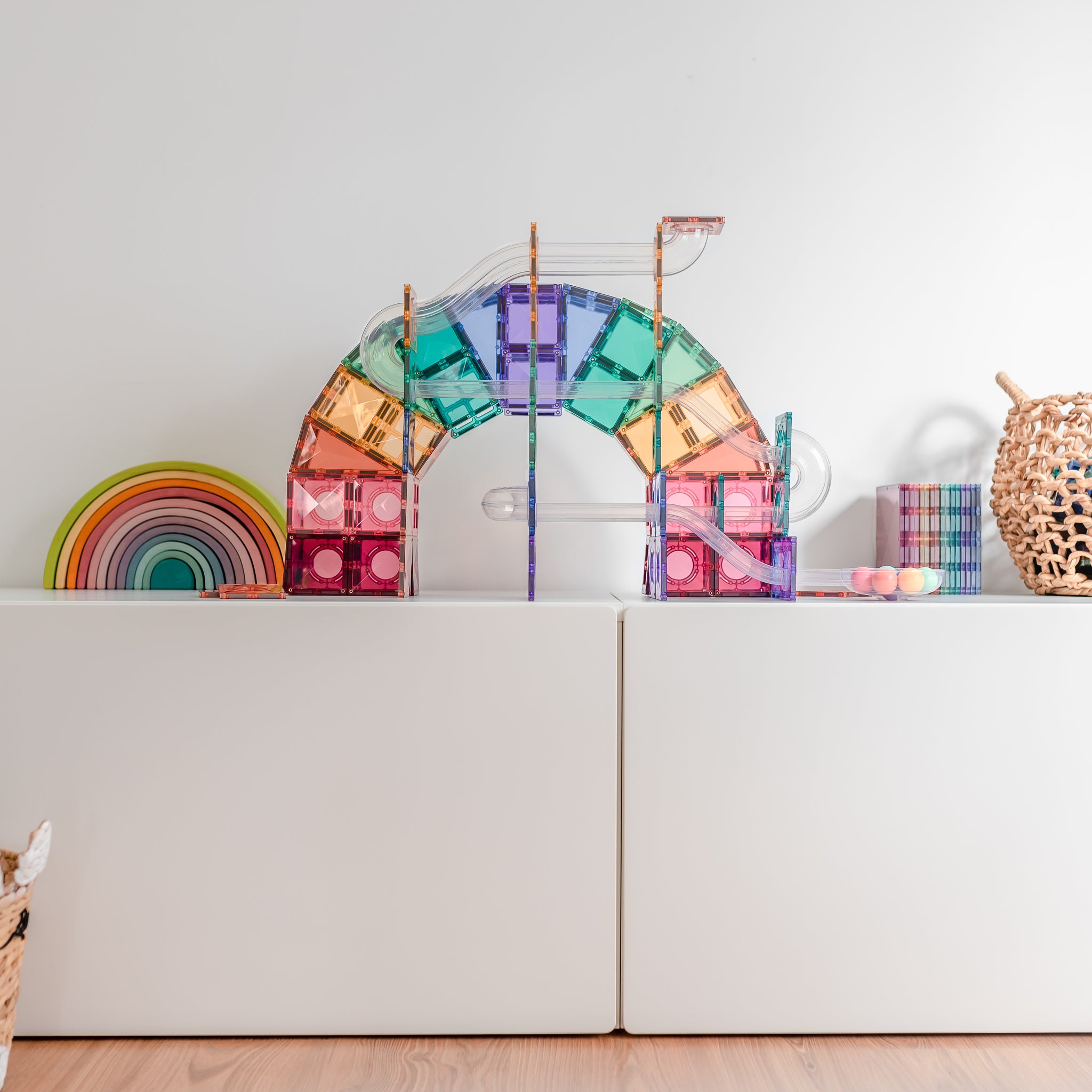 Connetix - 106 Piece Pastel Ball Run Magnetic Tiles